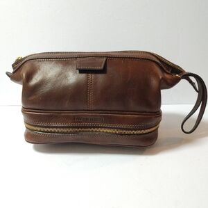 Tuscany Leather Jacob Leather Toiletries Bag, Brown TL142204